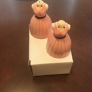 Salt and pepper shakers